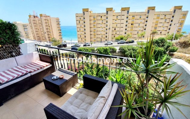Resale - Apartment - Fuengirola - Carvajal