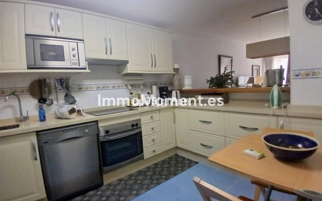 Bestaande woning - Appartement - Estepona  - Estepona Centro