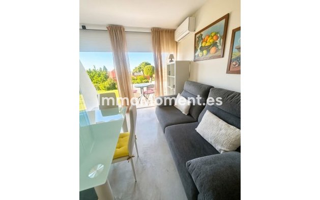 Reventa - Apartamento - Estepona  - Estepona Centro
