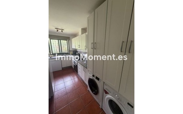 Wiederverkauf - Wohnung - Marbella - Elviria