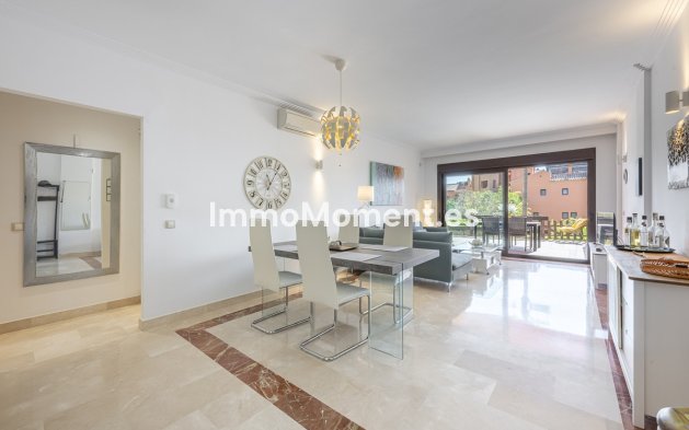 Resale - Apartment - Estepona - Estepona Centro