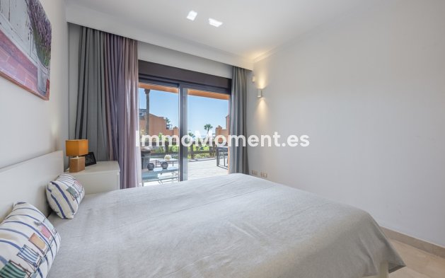Resale - Apartment - Estepona - Estepona Centro