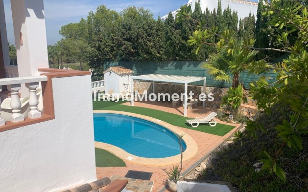 Wiederverkauf - Freistehende Villa - Orihuela Costa - Villamartín