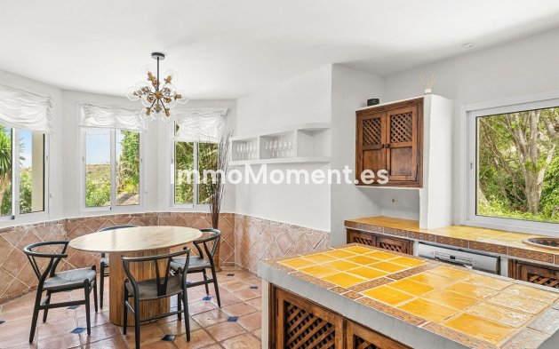 Wiederverkauf - Freistehende Villa - Marbella - El Rosario