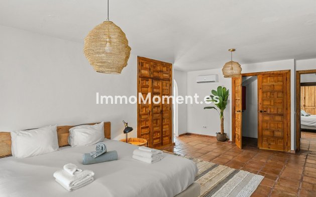 Wiederverkauf - Freistehende Villa - Marbella - El Rosario
