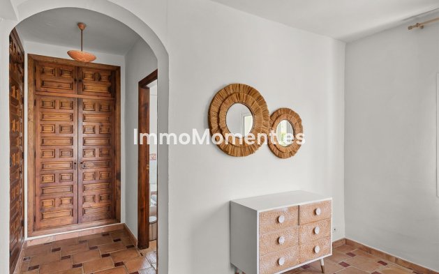 Wiederverkauf - Freistehende Villa - Marbella - El Rosario