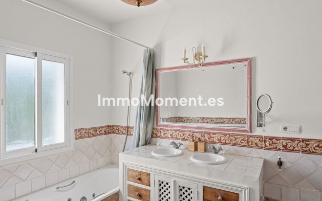 Wiederverkauf - Freistehende Villa - Marbella - El Rosario