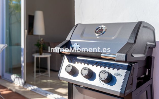 Wiederverkauf - Wohnung - Marbella - Nueva Andalucía