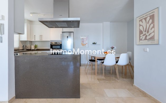 Wiederverkauf - Wohnung - Marbella - Nueva Andalucía