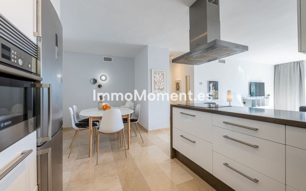Wiederverkauf - Wohnung - Marbella - Nueva Andalucía