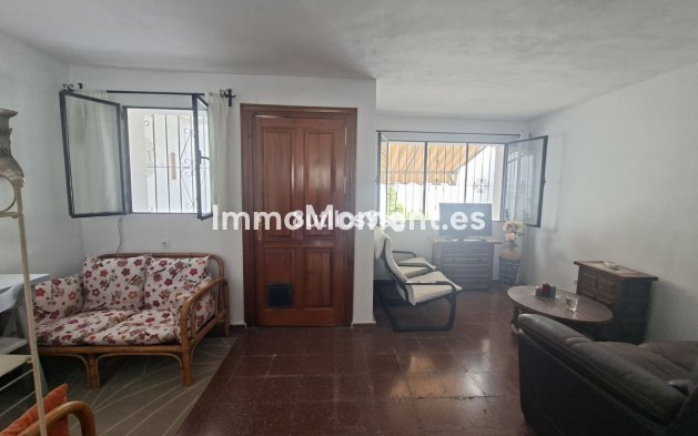 Resale - Detached villa - Marbella - La Campana