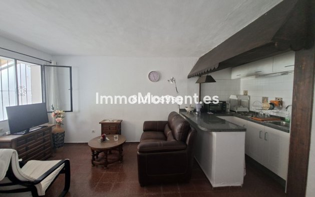 Resale - Detached villa - Marbella - La Campana