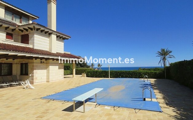 Wiederverkauf - Freistehende Villa - Orihuela Costa - Cabo roig - La Zenia