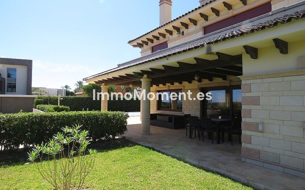 Wiederverkauf - Freistehende Villa - Orihuela Costa - Cabo roig - La Zenia