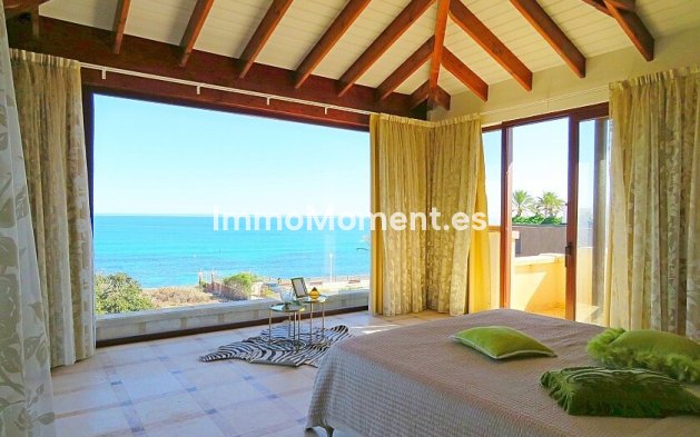 Wiederverkauf - Freistehende Villa - Orihuela Costa - Cabo roig - La Zenia