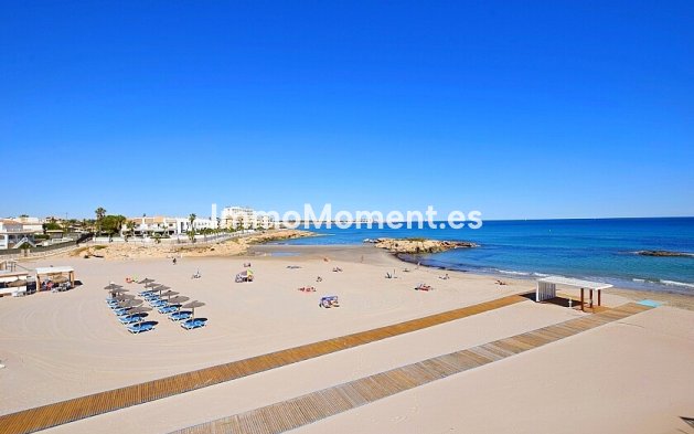 Wiederverkauf - Freistehende Villa - Orihuela Costa - Cabo roig - La Zenia