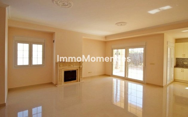 Wiederverkauf - Freistehende Villa - Orihuela Costa - Cabo roig - La Zenia