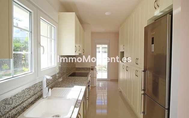 Wiederverkauf - Freistehende Villa - Orihuela Costa - Cabo roig - La Zenia