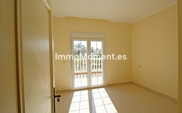 Wiederverkauf - Freistehende Villa - Orihuela Costa - Cabo roig - La Zenia