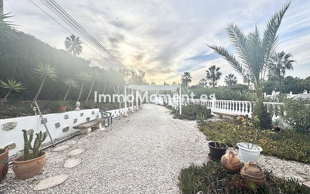 Wiederverkauf - Freistehende Villa - Orihuela Costa - Villamartín