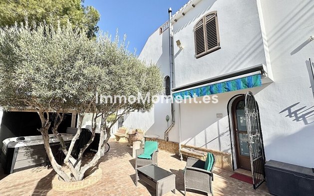 Wiederverkauf - Freistehende Villa - Orihuela Costa - Villamartín