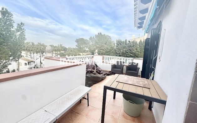 Wiederverkauf - Freistehende Villa - Orihuela Costa - Villamartín