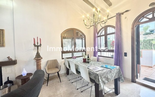 Wiederverkauf - Freistehende Villa - Orihuela Costa - Villamartín