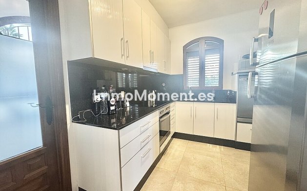 Wiederverkauf - Freistehende Villa - Orihuela Costa - Villamartín