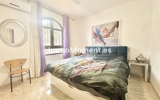 Wiederverkauf - Freistehende Villa - Orihuela Costa - Villamartín