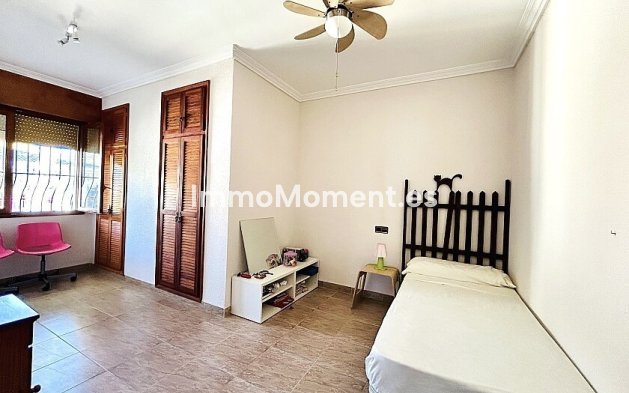 Wiederverkauf - Freistehende Villa - Orihuela Costa - Dehesa de campoamor