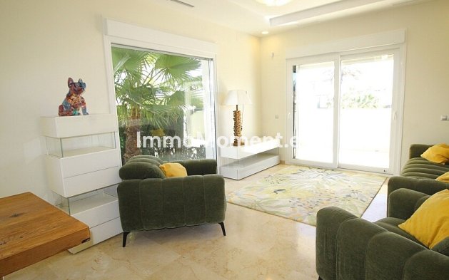 Wiederverkauf - Freistehende Villa - Orihuela Costa - Cabo roig - La Zenia