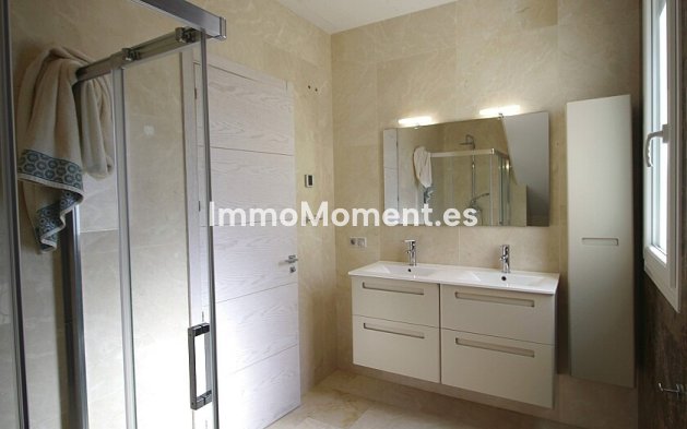Wiederverkauf - Freistehende Villa - Orihuela Costa - Cabo roig - La Zenia