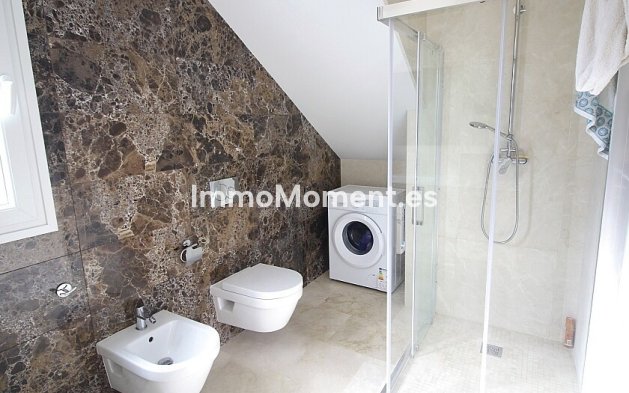 Wiederverkauf - Freistehende Villa - Orihuela Costa - Cabo roig - La Zenia