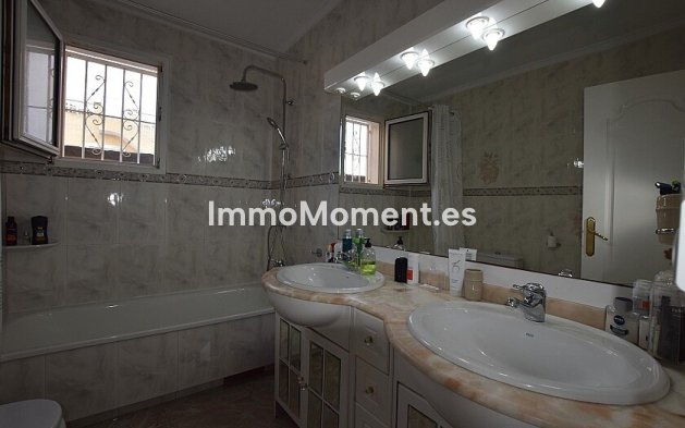 Resale - Detached villa - Torrevieja - Torrevieja Centro