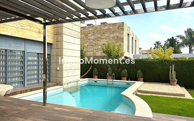 Resale - Detached villa - Orihuela Costa - Dehesa de campoamor