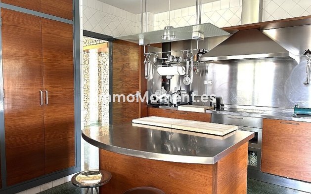 Resale - Detached villa - Orihuela Costa - Dehesa de campoamor