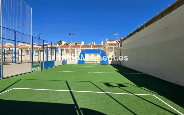 Bestaande woning - Rijtjeshuis - Torrevieja - La Mata