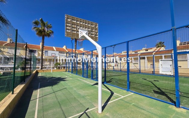 Bestaande woning - Rijtjeshuis - Torrevieja - La Mata