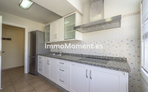 Wiederverkauf - Wohnung - Torremolinos - La Carihuela
