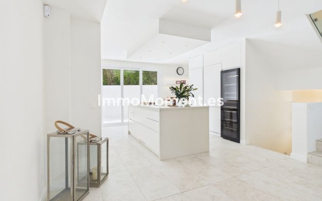 Resale - Detached villa - Inland  - Istán