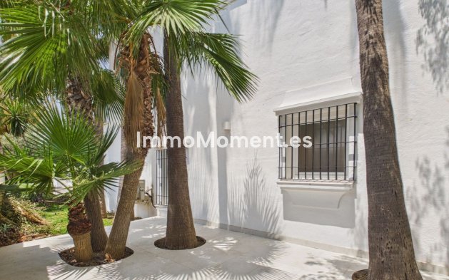 Resale - Detached villa - Inland  - Istán