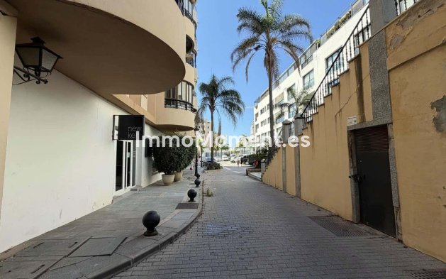 Resale - Apartment - Marbella - Marbella Centro