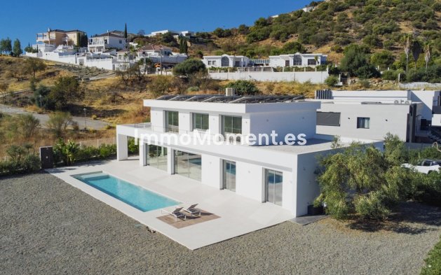 Reventa - Villa independiente - Interior  - Coín