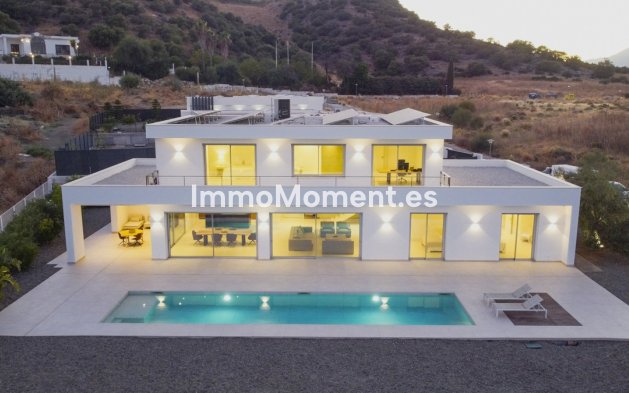 Reventa - Villa independiente - Interior  - Coín