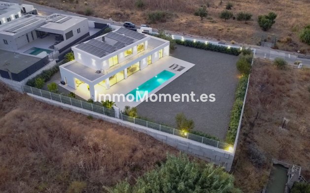 Reventa - Villa independiente - Interior  - Coín