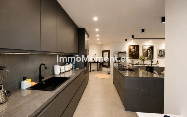 Reventa - Apartamento - Estepona  - Estepona Centro