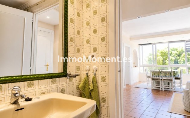 Wiederverkauf - Wohnung - Marbella - Nueva Andalucía