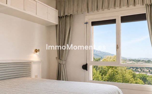 Wiederverkauf - Wohnung - Marbella - Nueva Andalucía