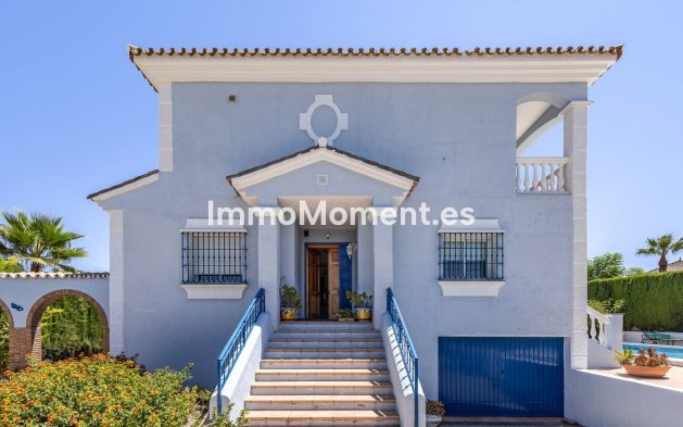 Resale - Detached villa - Inland  - Coín