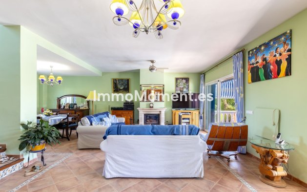 Resale - Detached villa - Inland  - Coín